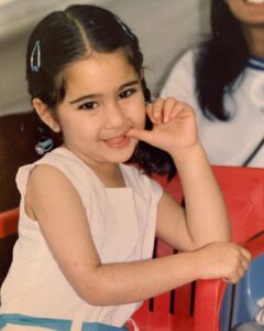 Sara Ali Khan Childhood Pic
