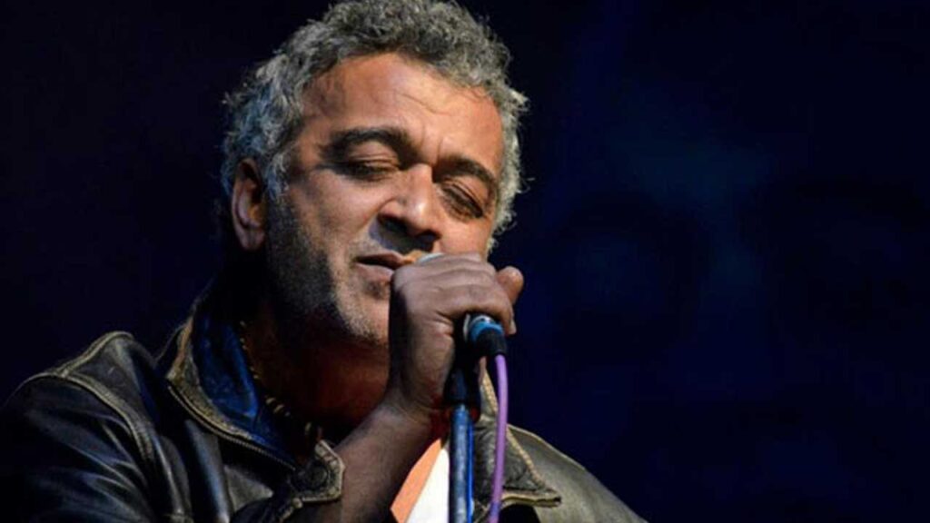 Read more about the article 10 Best Lucky Ali Songs – A Soulful Voice